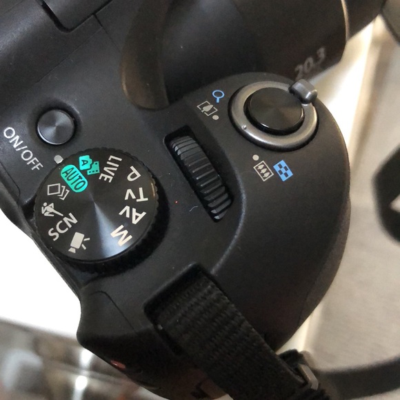 Canon PowerShot SX540 HS. - Picture 5 of 9